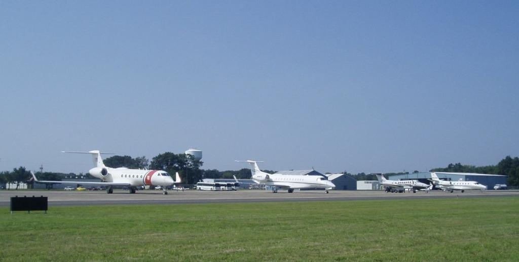 Airports Delaware River and Bay Authority